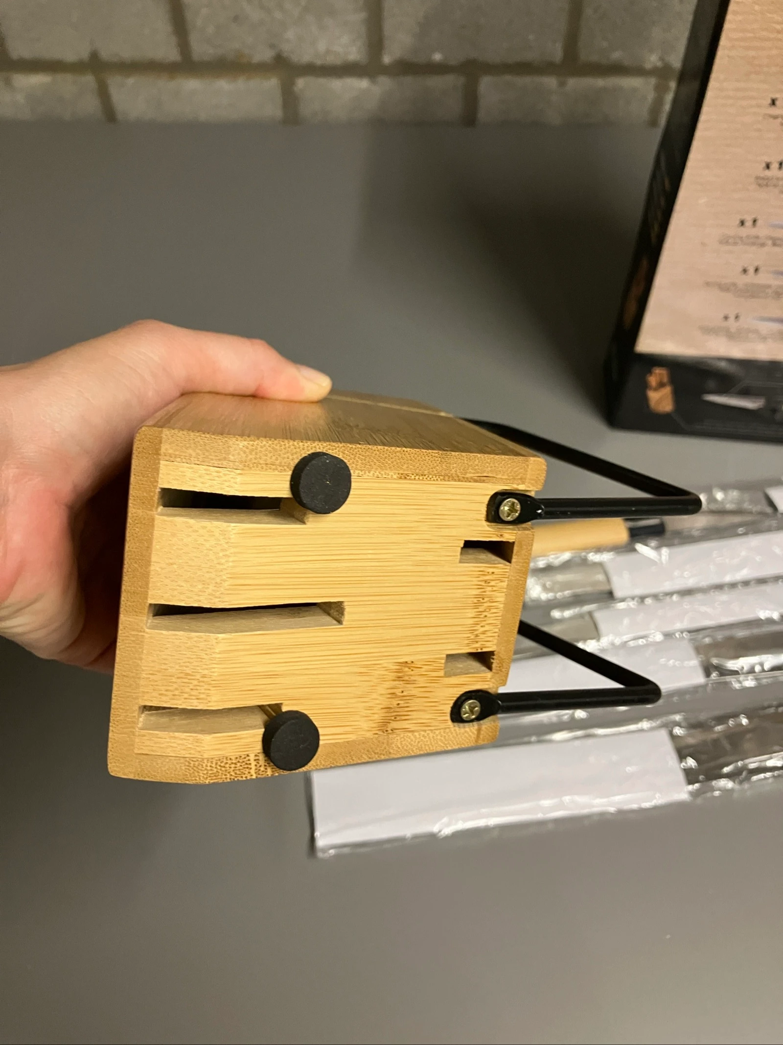 Bamboo cutting block with 5 knives included new – photo 8